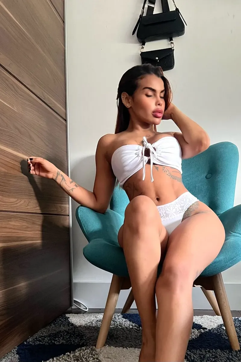 lean escort antonella north london sophisticated